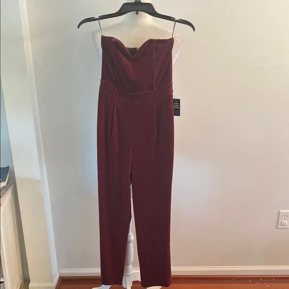 Express size zero strapless velvet jumpsuit NWT - Picture 2 of 9